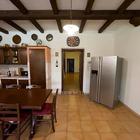 Lia, Casa In Collina Con Piscina. * Purello